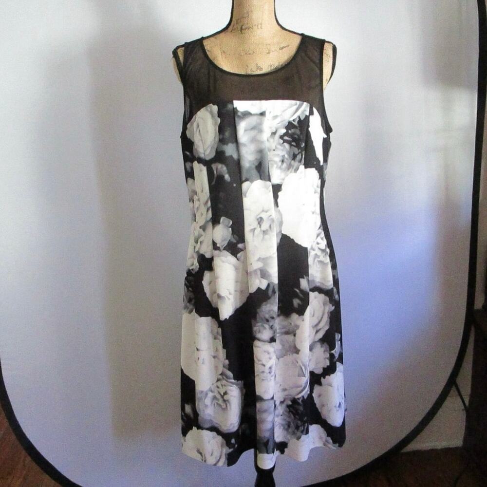 Calvin Klein Floral Mesh Yoke Shift Dress Black White 16 Corporate Cocktail - Picture 3 of 17